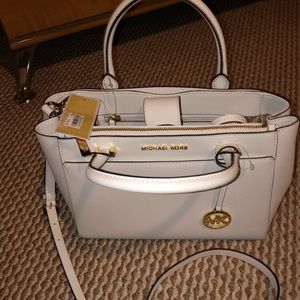 NWT Gorgeous White MK bag 👜